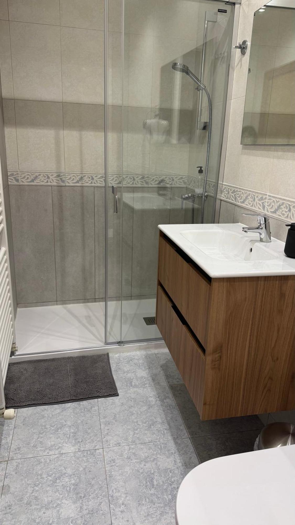Hostal Madrazo Barcelona Luaran gambar