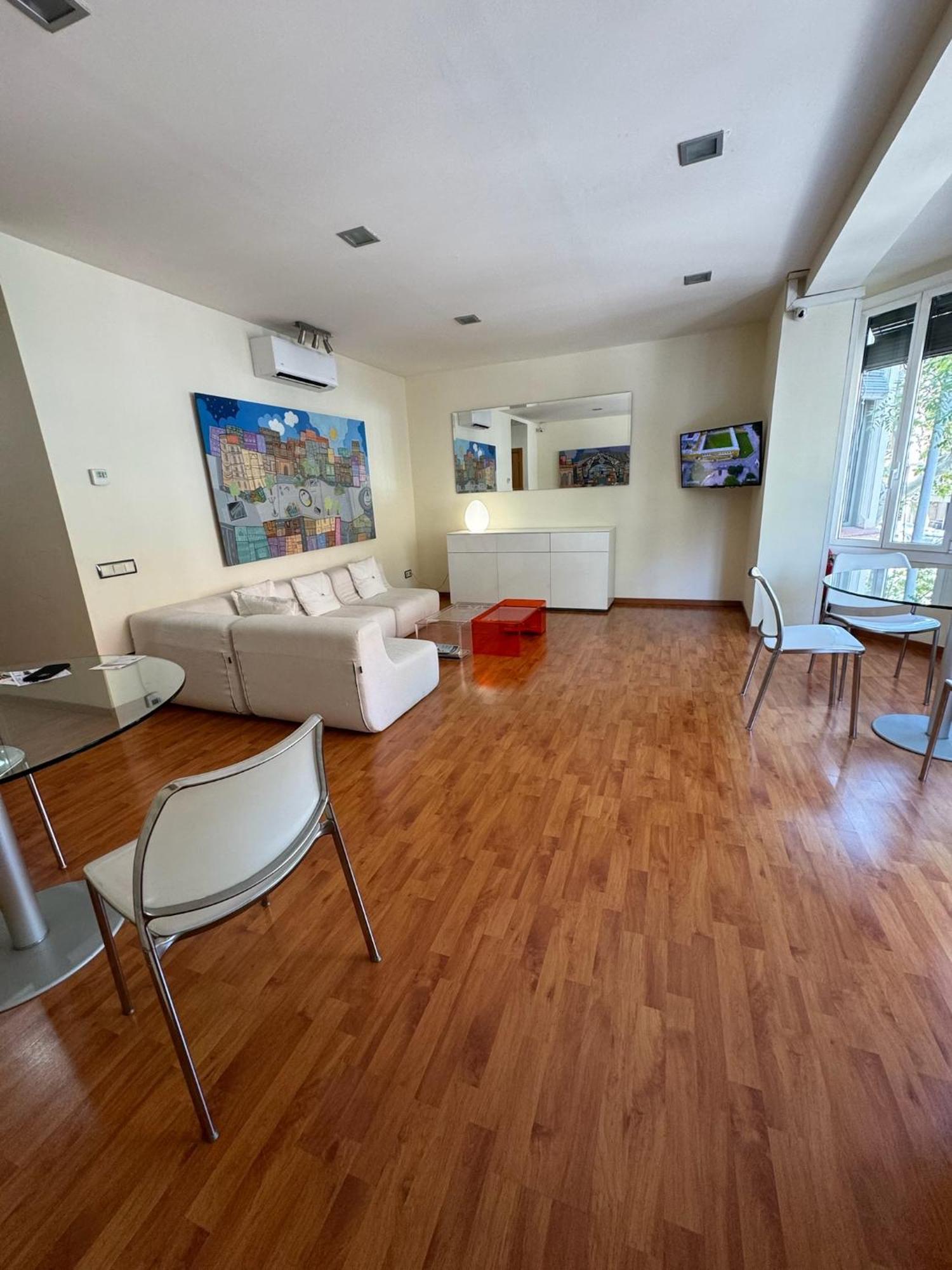 Hostal Madrazo Barcelona Luaran gambar