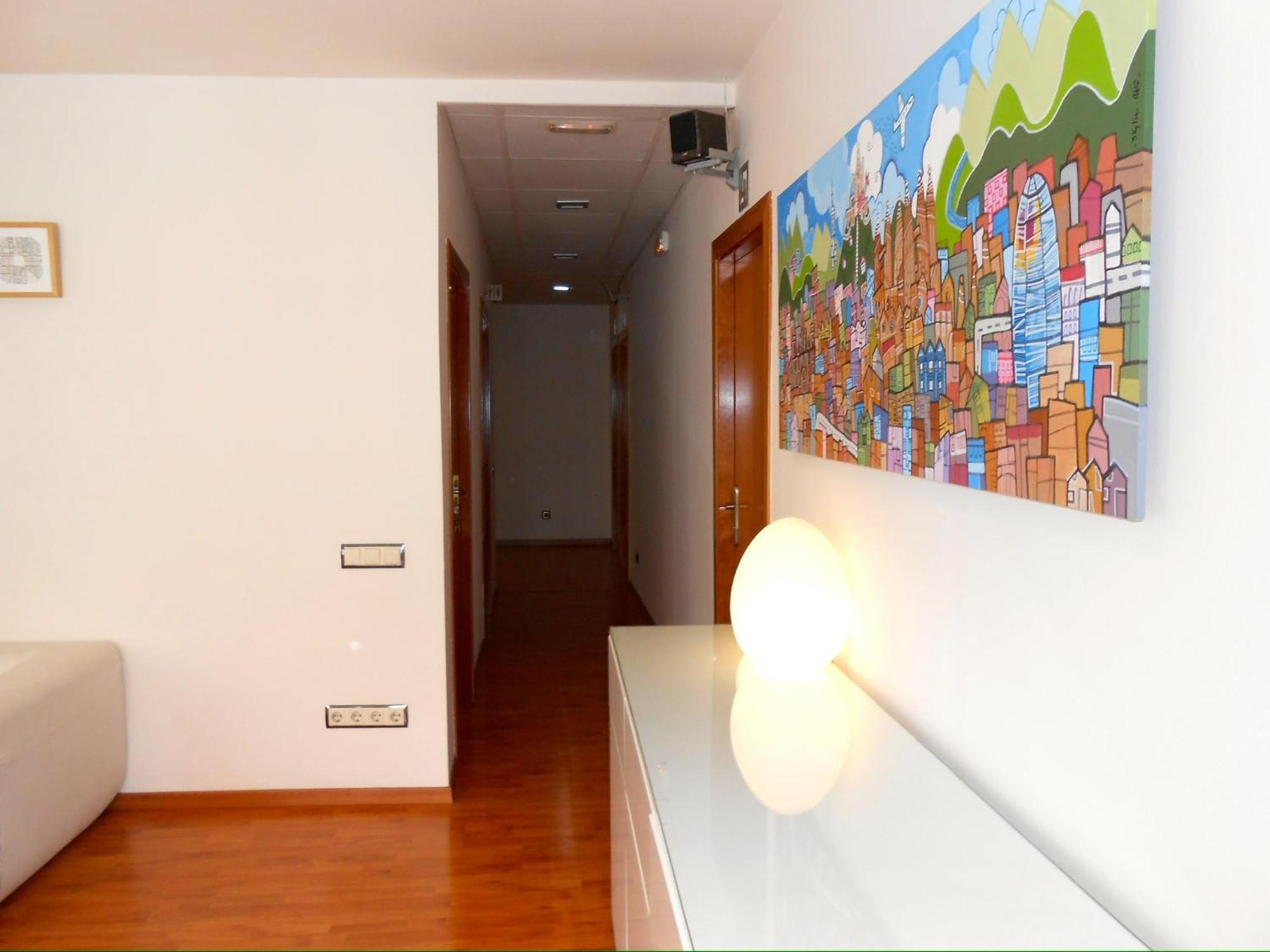 Hostal Madrazo Barcelona Luaran gambar