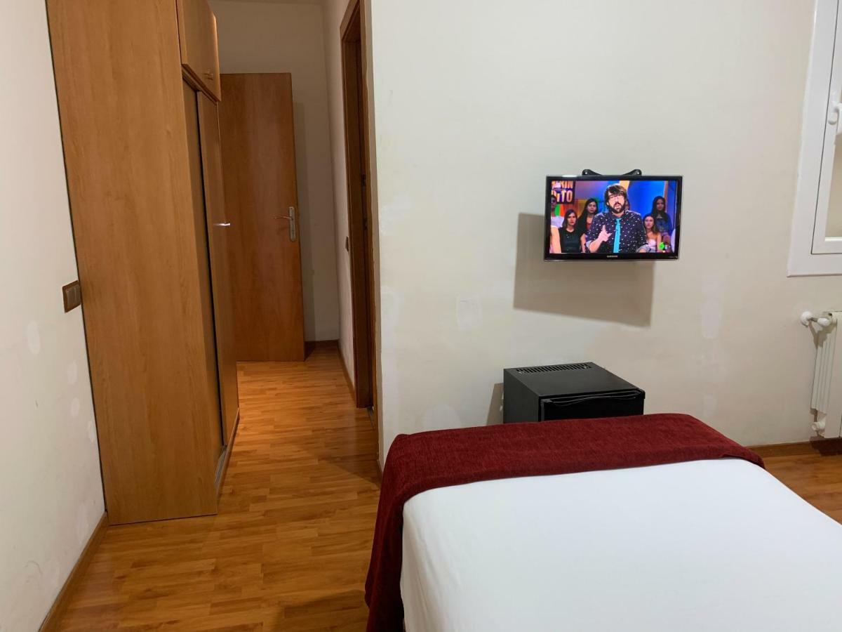 Hostal Madrazo Barcelona Luaran gambar