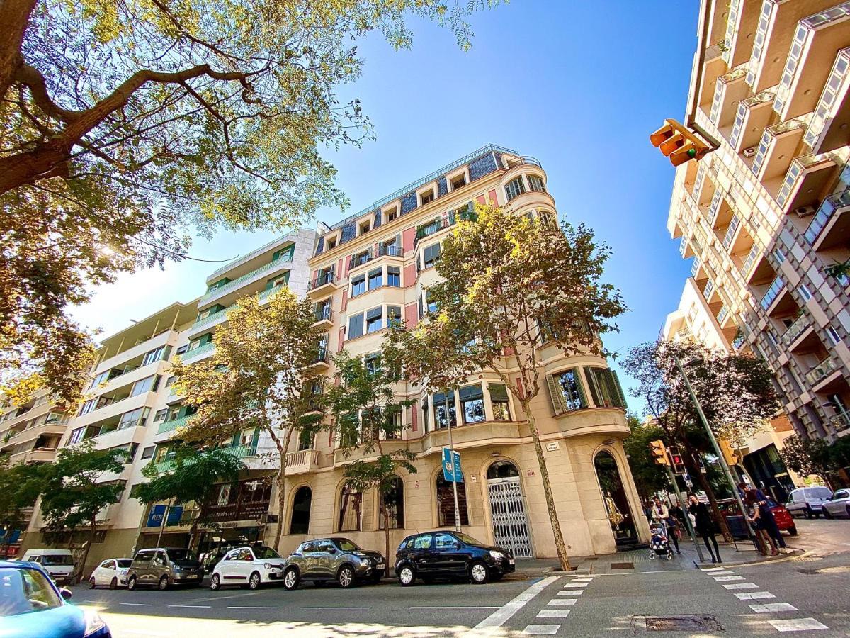 Hostal Madrazo Barcelona Luaran gambar
